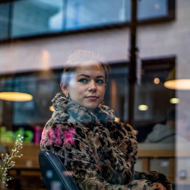 Jordan Lee, Client Relations Director, discussing corporate gifting strategy with business clients